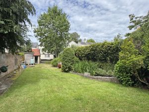 Photo 11- click for photo gallery